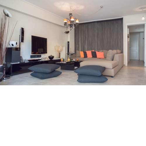 Designer's apartment close to city center