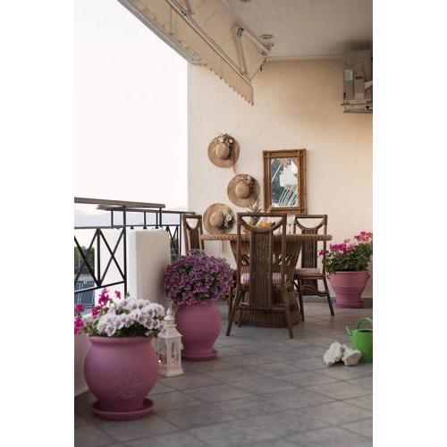 Destinesia Luxury Apt with Balcony,2min from the sea