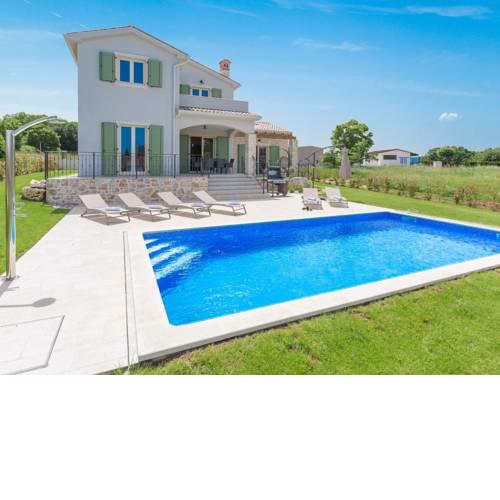 Detached Villa in Pazin Istria with Swimming Pool