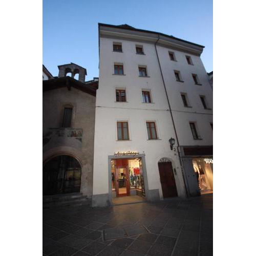 DeTillierStudiò