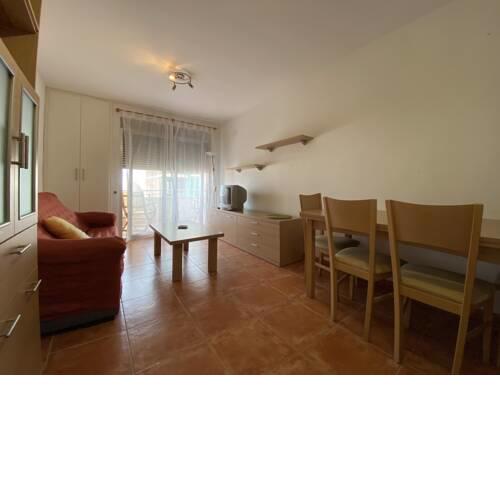 DEVESA. Apartamento cerca del centro