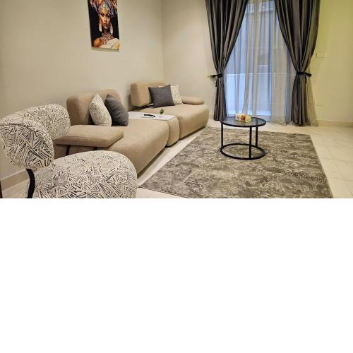 DHB STAYS Bright & Elegant City Loft 1BR 95