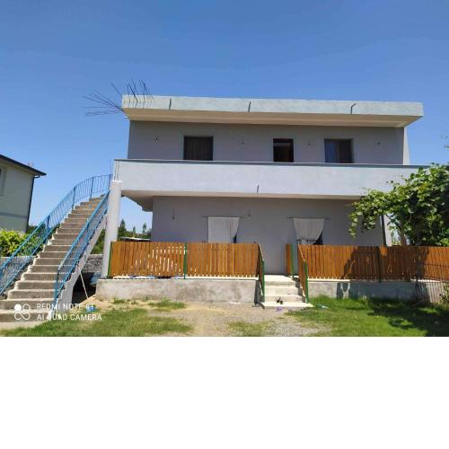 Dhoma Plazhi TALE - Vila GEGA