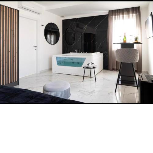 DIADEMA Luxury Suite
