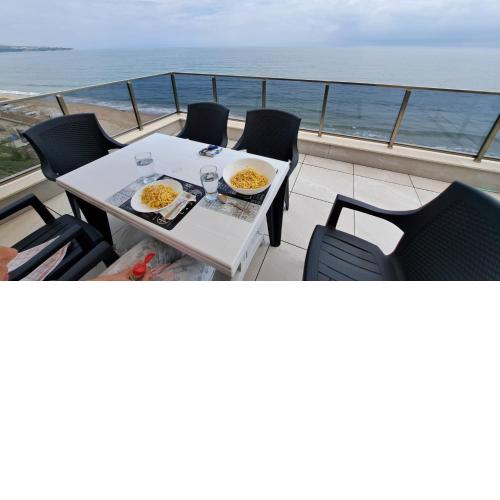 Diamond Beach Luxus Apart Obzor 28