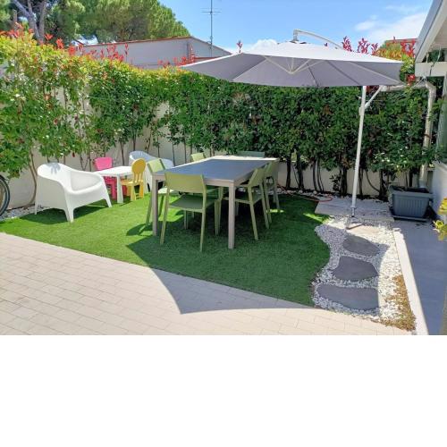DiamondHouse Apartment fronte mare con giardino e idromassaggio