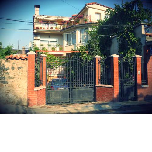 Diana Guesthouse