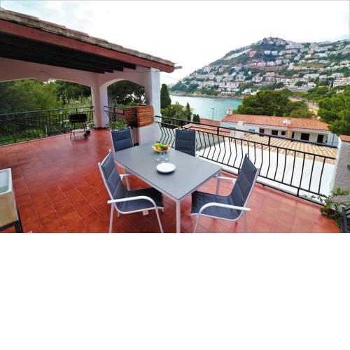 DIAZ PACHECO 35 Apartamento con vistas al mar en Canyelles-Roses