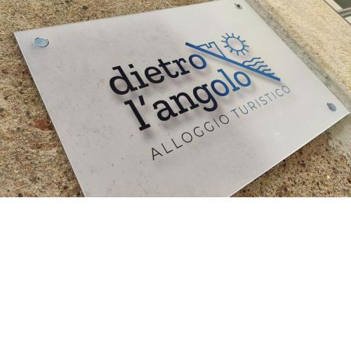 Dietro l'Angolo