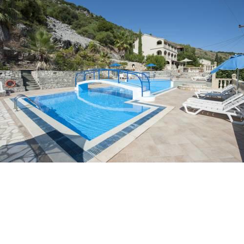 Dimitrios Apartments