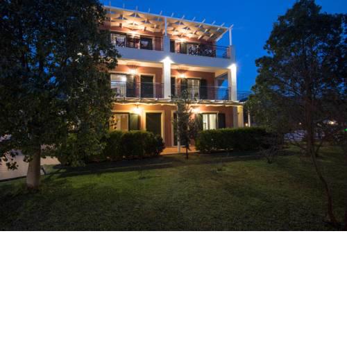 Dina Apartments