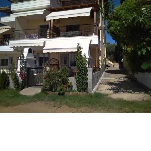Dino's Maisonettes