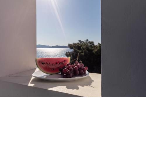 Dionysos Hotel