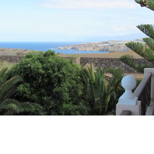Direkt-am-Meer-finca-la-punta-Atlantico-mit-herrlicher-Terrasse