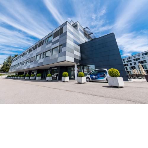 Discovery Hotel