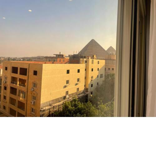 Diyar Pyramids View