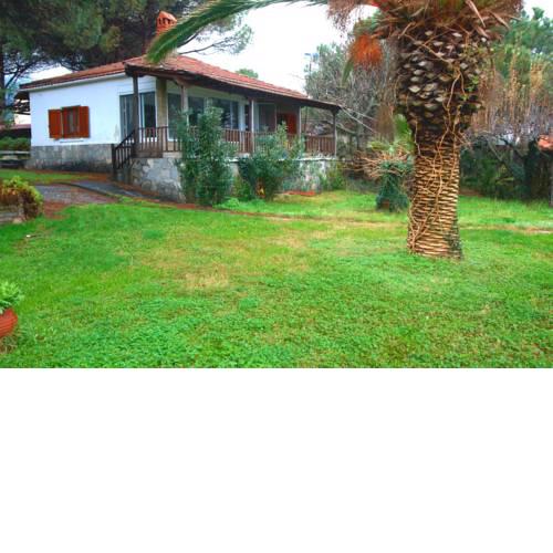 Docker BeachFront House, Vourvourou