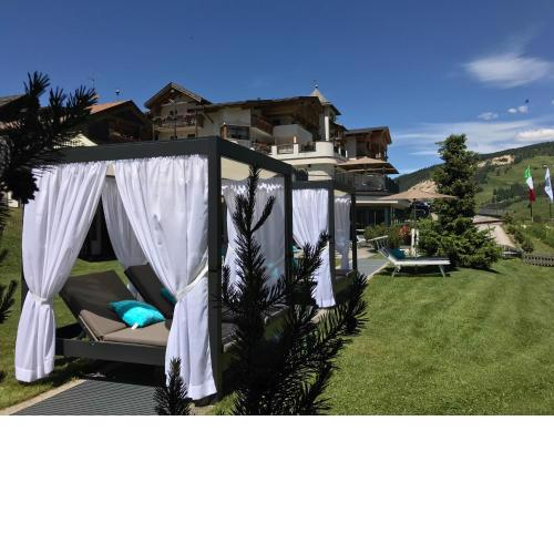 Dolasilla Mountain Panoramic Wellness Hotel