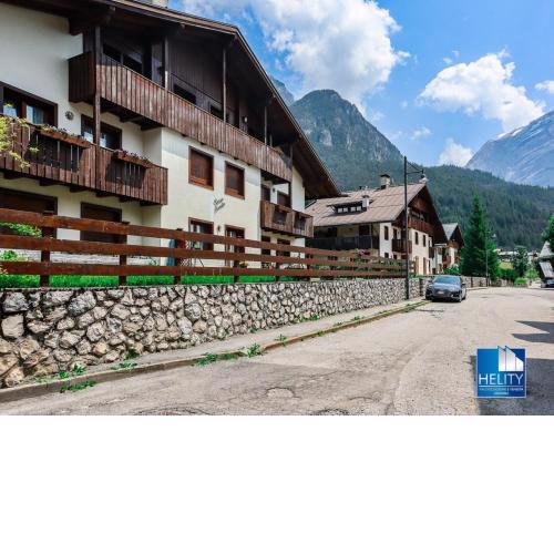 Dolomites Stunning View & Garden
