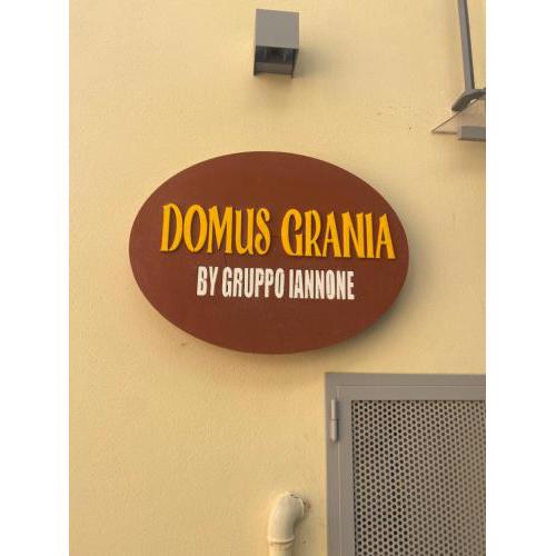 DOMUS GRANIA