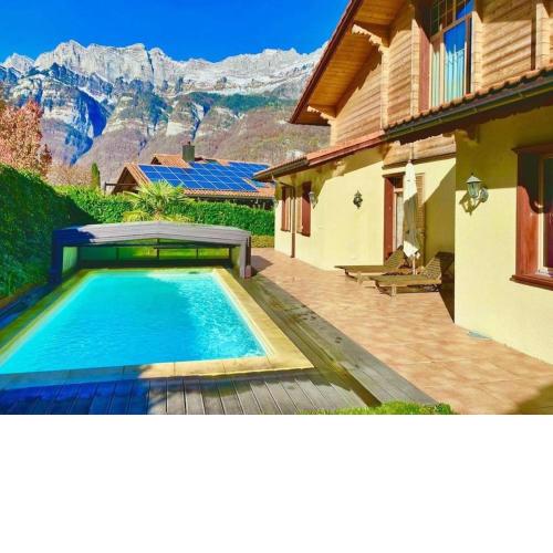 Doodle's Beautifull Chalet Churfirsten Swimming pool Sauna Walensee Flumserberg