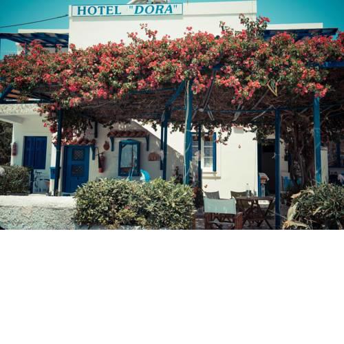 Dora's Studios & Apartments