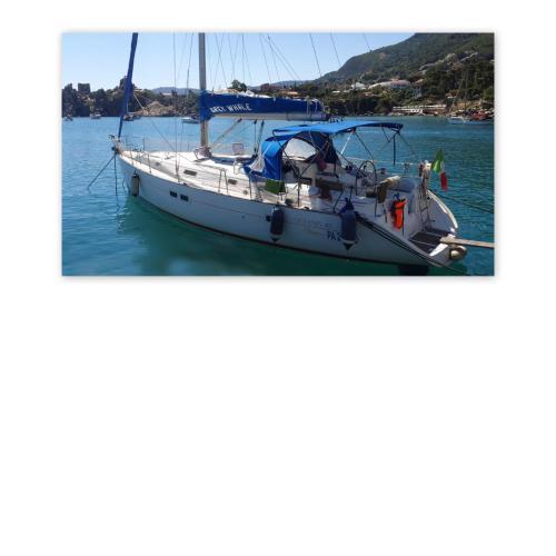 Dormi in barca a Cefalù