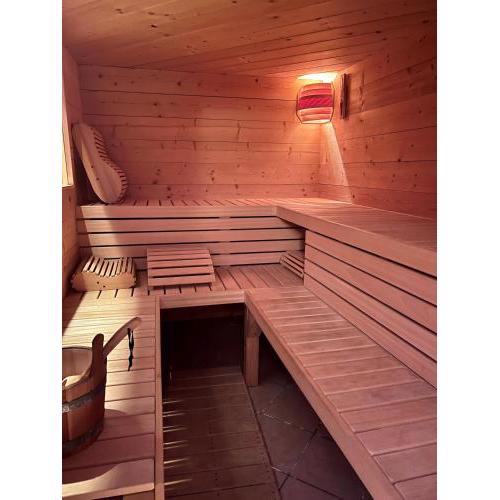 Dormi nella SPA privata con letto ad acqua, sauna, doccia emozionale e kneipp