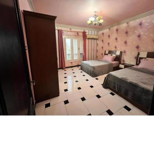 Double Room-Female Only-Garden View-The Queen home