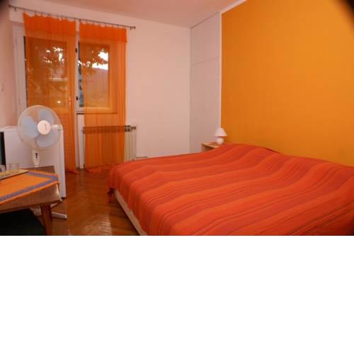 Double Room Jelsa 4041c