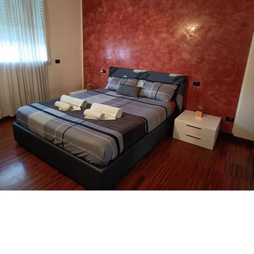 Double room private bathroom Bocconi Prada IED