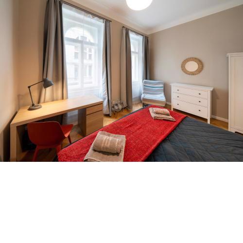 Downtown - 2 Room Zborovska