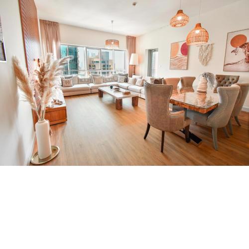 Downtown-High Floor mesmerizing Fountain view 2BR chic APT
