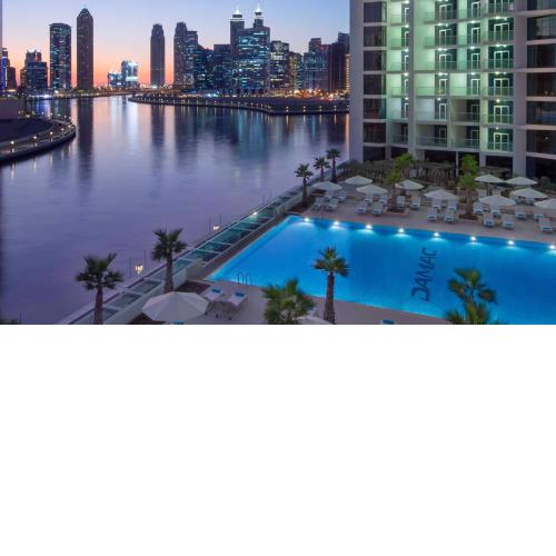 Downtown Ultra Luxury - Studio Suite - 5 star Hotel Facilities- 15 min walk to Dubai Fountain