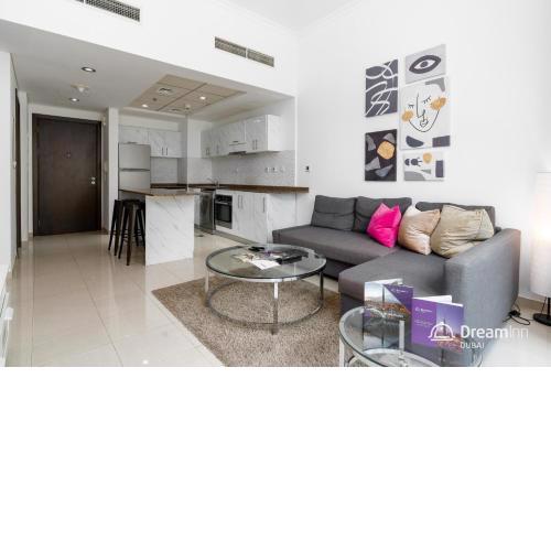 Dream Inn Apartments - Bay Central