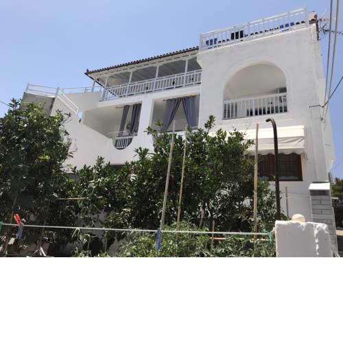 Drosakis Apartments