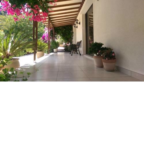 Droushia Holiday Apartments