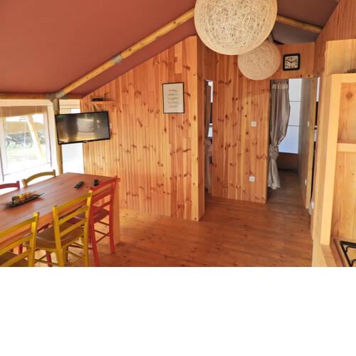DT Lodge Tent Holiday Deluxe, Lanterna