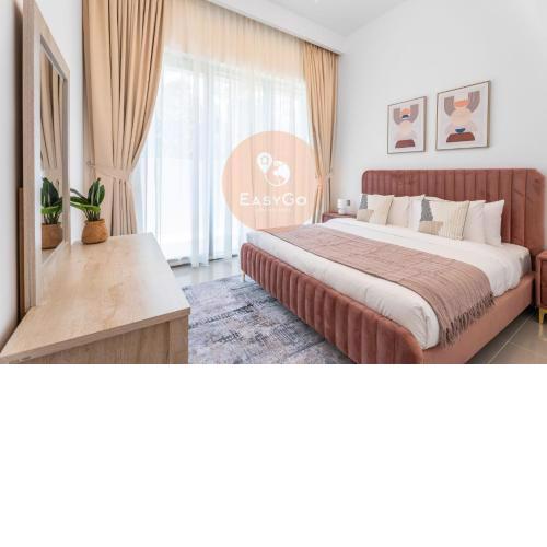 Dubai Creek Harbour Pristine 2br by EasyGo