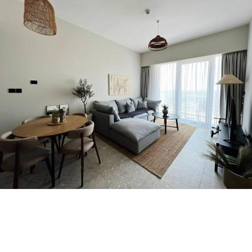 Dubai Hills Golf Suites - Stellar Holiday Homes