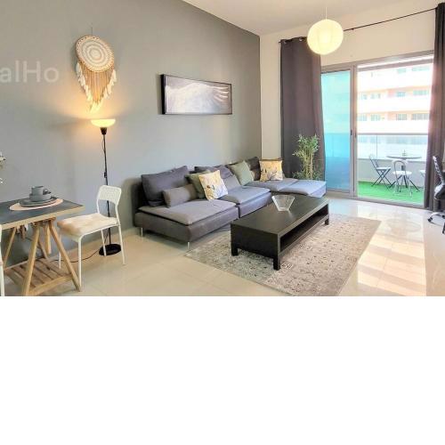 Dubai Marina, Higth Floor w/ Balcony and Views