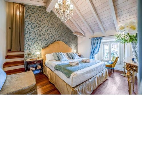 DUOMO - Prestigious Penthouse with Panoramic View