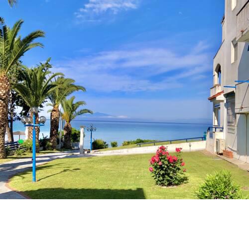 Duplex Apartment Bella, beachfront, sea view