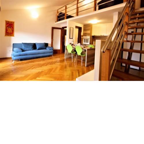 Duplex Apartment Gianluca