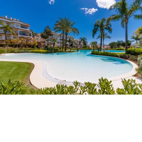 Duplex Azalea Golden Mile Marbella Canovas