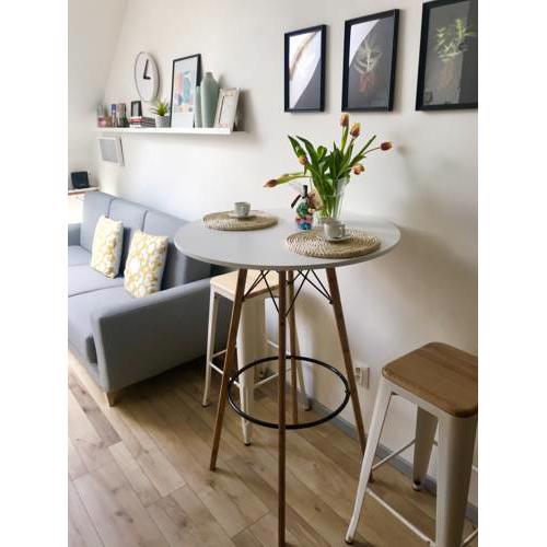 Duplex Emily