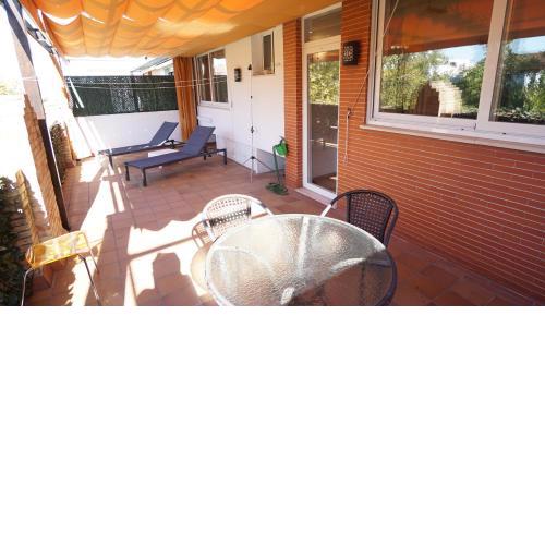 Duplex Sunshine & Parking by RentalSevilla