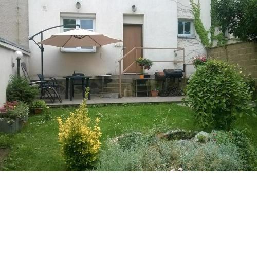 Duplex with garden II