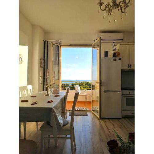 Durres Beach Apartment With Balcony