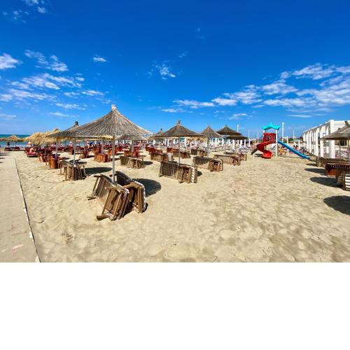 Durres, Plazh 13, Albania